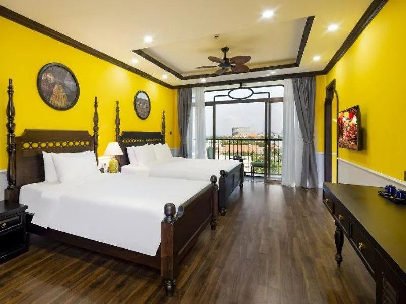 Charming Beauty Hotel Danang 3*,