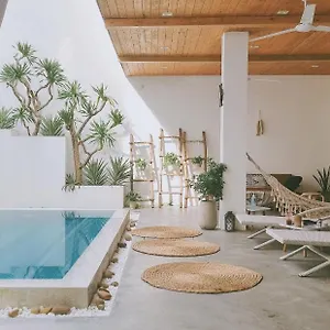 Lada's House Accommodatie bij particulieren