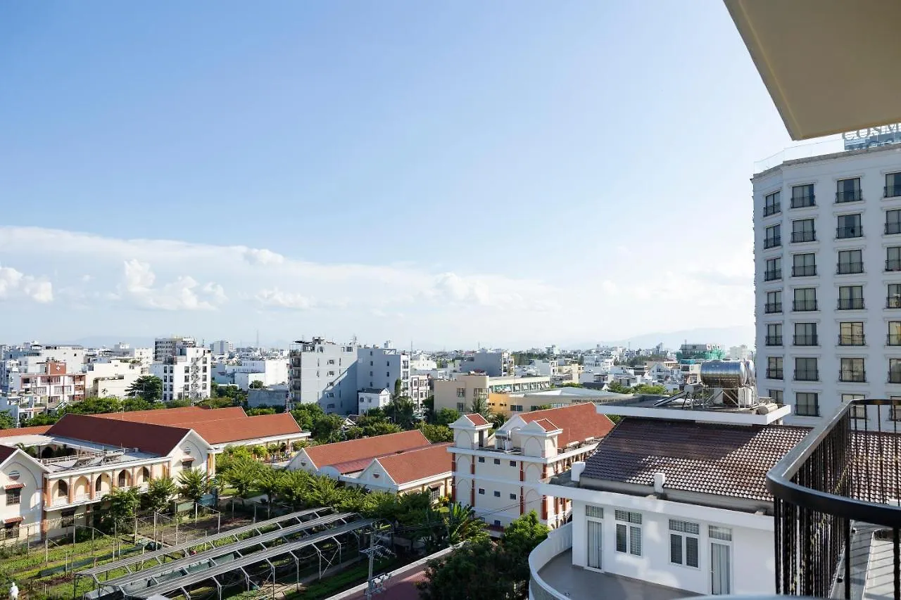 Charming Beauty Hotel Da Nang
