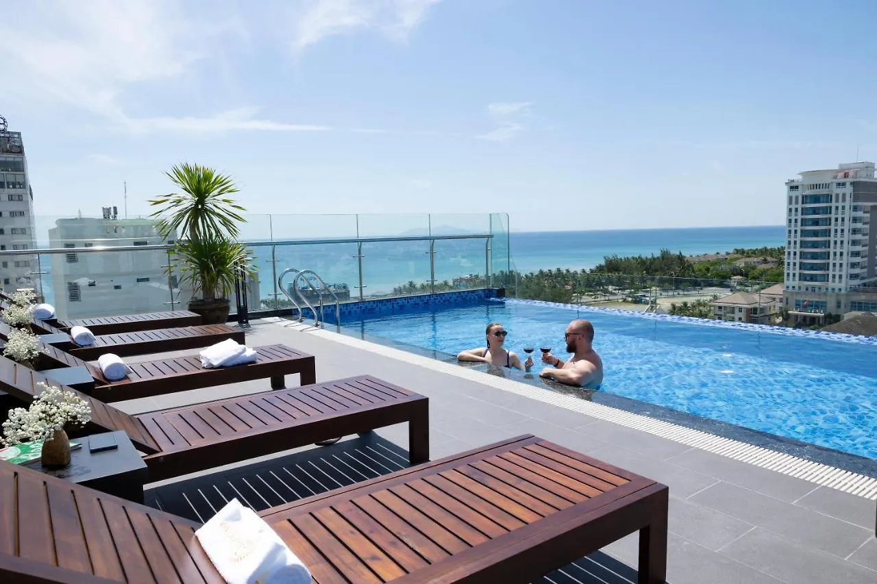 Charming Beauty Hotel Da Nang
