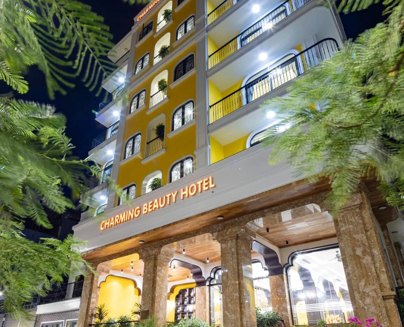 Charming Beauty Hotel Da Nang