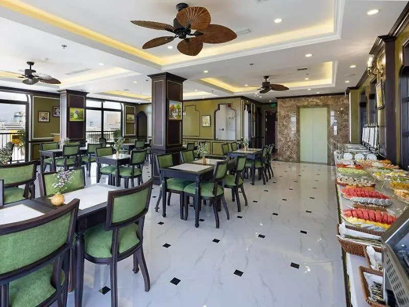 Charming Beauty Hotel Da Nang 3*,