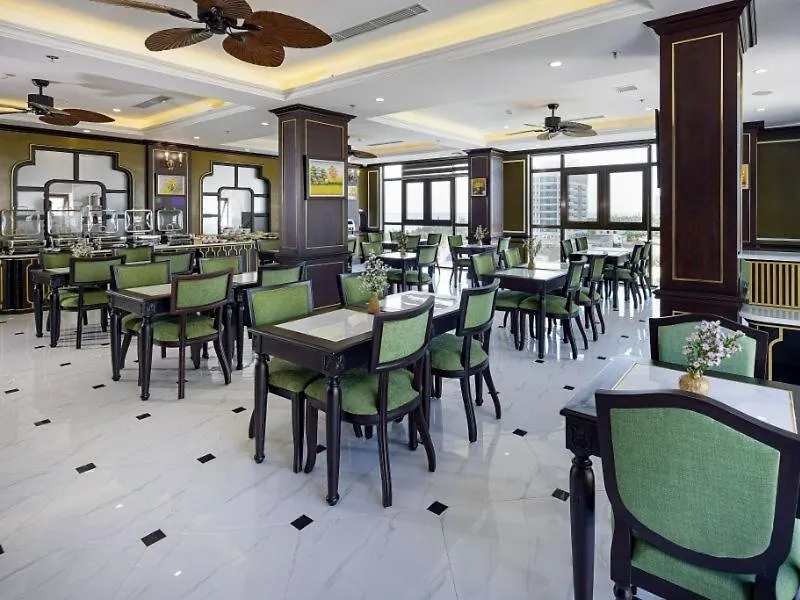 Charming Beauty Hotel Da Nang Vietnam